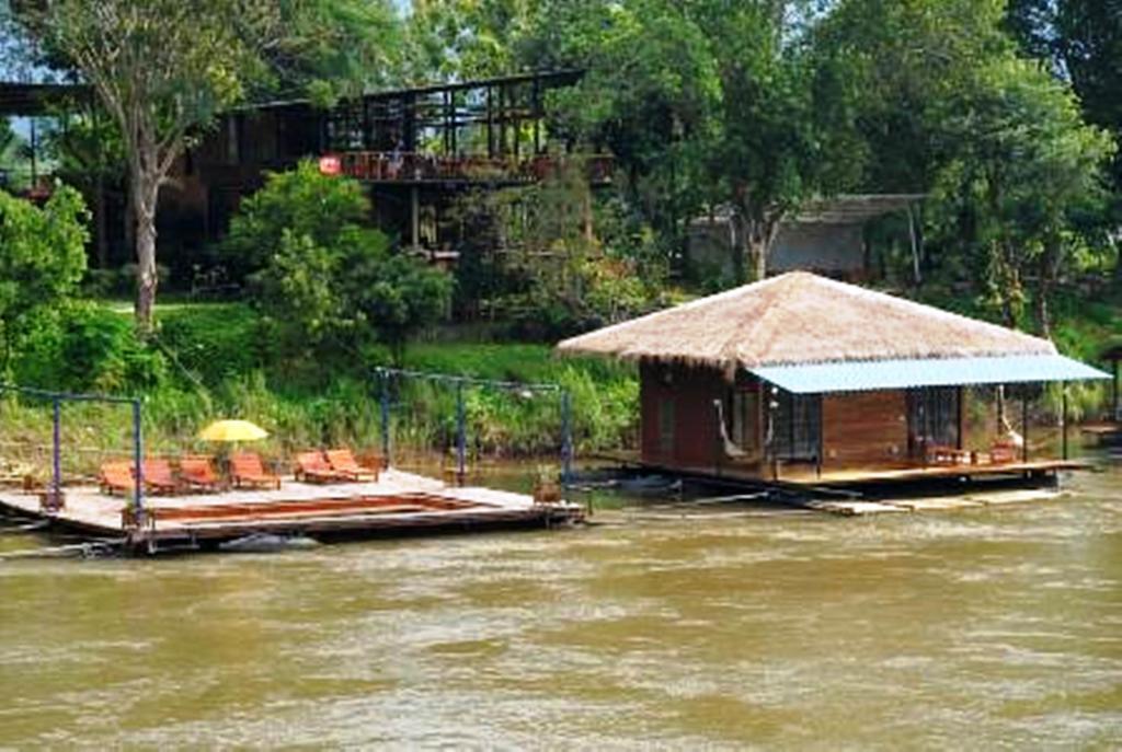 Boutique Raft Resort, River Kwai Sai Yok Exterior photo